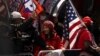 En contra y a favor, Nueva York levanta la voz en el caso Trump