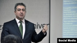 Qubad İbadoğlu 