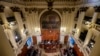 Expertos constitucionales, que no son legisladores, celebran una última reunión dentro del Congreso Nacional para crear una propuesta y enviarla a los miembros del Consejo Constitucional en Santiago, el 5 de junio de 2023.