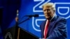 Donald Trump va a juicio acusado de violación