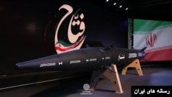 سپاه پاسداران انقلاب اسلامی از موشک تازه خود رونمایی کرد.