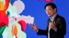 Wakil Perdana Menteri Singapura dan Menteri Keuangan Lawrence Wong menghadiri "Google untuk Singapura", sebuah acara merayakan tahun ke-15 perusahaan tersebut di negara tersebut, di kantor Google, di Singapura, 23 Agustus 2022. (Foto: REUTERS/Edgar Su)