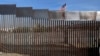 Hundreds of Migrants in Southern Mexico Form Group to Head Toward US