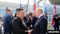 Հյուսիսային Կորեայի առաջնորդ Կիմ Չեն Ընը հանդիպում է Ռուսաստանի նախագահ Վլադիմիր Պուտինին