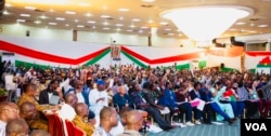 Les participants aux assises nationales, à Ouagadougou.