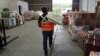 El Servicio de Preparación y Respuesta ante Desastres de Chile entrega donaciones a sectores afectados por lluvias. Cortesía