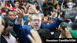 Bernardo Arévalo, nuevo presidente de Guatemala. Foto: Houston Castillo, VOA
