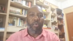 Albino Pakisi analisa "bicefalia" do MPLA perante possível candidatura de Higino Carneiro