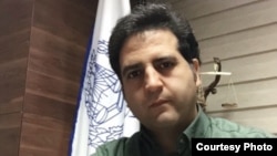 Sina Yusufi, vəkil
