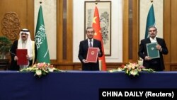 Saudiya Arabistoni va Eron o’rtasida Xitoy vositachiligida kutilmagan diplomatik yaqinlashuv ro’y bermoqda.