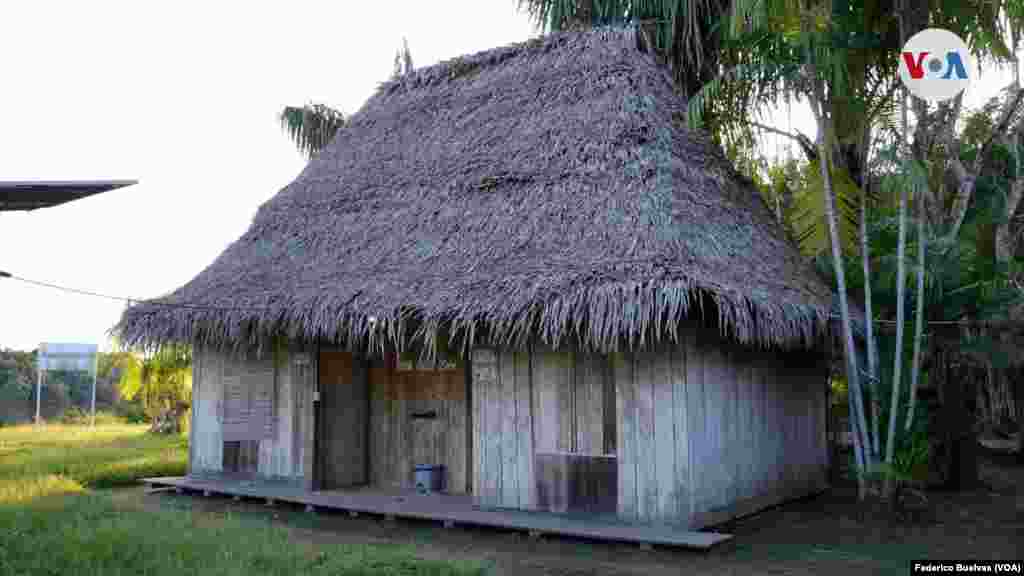 Estas cabañas adaptadas para el turismo son construidas con madera, paja y barro. El resguardo indígena El Venado recibe a aquellos que deciden vivir esta experiencia. 