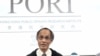 香港民意研究所行政总裁钟庭耀表示，截止9月底只有一位人士与民研洽购有关身份认同的付费调查资料 (美国之音/汤惠芸)