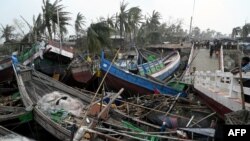 ရခိုင်ပြည်နယ်မှာ မိုခါမုန်တိုင်းဝင်ပြီး အပျက်အစီးများခဲ့ 