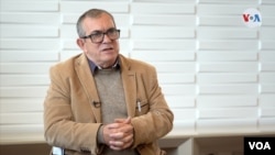 Rodrigo Londoño, alias 'Timochenko', conversó con la Voz de América sobre la implementación del acuerdo de paz y sus expectativas respecto al actual gobierno de Colombia que lidera Gustavo Petro.