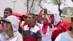 Chavistas acompañan a Maduro a oficializar su aspiración a la reelección en Venezuela