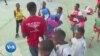  L'escrime transforme la vie d'enfants orphelins au Rwandais