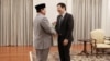 Menteri Pertahanan Prabowo saat bertemu Perdana Menteri Singapura Lawrence Wong di Istana, Singapura, Sabtu (1/6). (Foto: Courtesy/Kemhan RI)