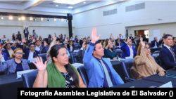 Asamblea Legislativa de El Salvador reforma la Constitución. [Foto: Cortesía de la Asamblea Legislativa de El Salvador]