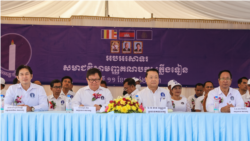 ព័ត៌មានពេលរាត្រី ៥ ឧសភា៖ គណ​បក្សភ្លើងទៀន​​នឹង​ចុះបញ្ជី​ឈ្មោះបក្ស​ និងបេក្ខជន​នៅ​គ.ជ.ប​ នៅចុង​សប្តាហ៍នេះ