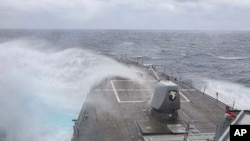 destrojeri amerikan me raketa USS Milius (DDG 69), i klasit Arleigh Burke