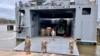 Un barco de EEUU con equipos para construir un muelle navega hacia Gaza