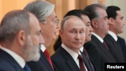 ՀԱՊԿ և ԱՊՀ անդամ երկրների ղեկավարներ
