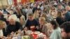 At the Kung Pao Kosher Comedy show in San Francisco, California, guests can enjoy a Chinese banquet as well as a show featuring Jewish comedians. This year was the show's 31st annual. 