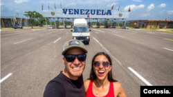 Actualmente Andrelys Mogollon y Jorge Pérez llegaron a uno de sus destinos más esperados: su natal Venezuela.