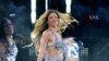 La cantante colombiana Shakira se presentó durante la final del torneo Conmebol Copa América 2024.
