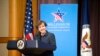 Presidente e diretora executiva da Millennium Challenge Corporation dos Estados Unidos, Alice Albright, fala no Departamento de Estado, Washington, 28 setembro 2022