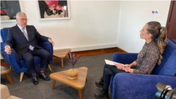 El ministro de Justicia de Colombia Néstor Iván Osuna en las oficinas del ministerio en Bogotá, julio 13, 2023. [Foto: Federico Buelvas]