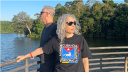 Silvia Casado lleva más de dos décadas en Puerto Rico, el segundo lugar que la acogió en su vida tras verse obligada a huir de Venezuela, país al que había llegado tras salir de Cuba. 