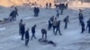 Израелските и палестинските власти нудат спротивставени извештаи за околностите под кои израелските војници отвориле оган.