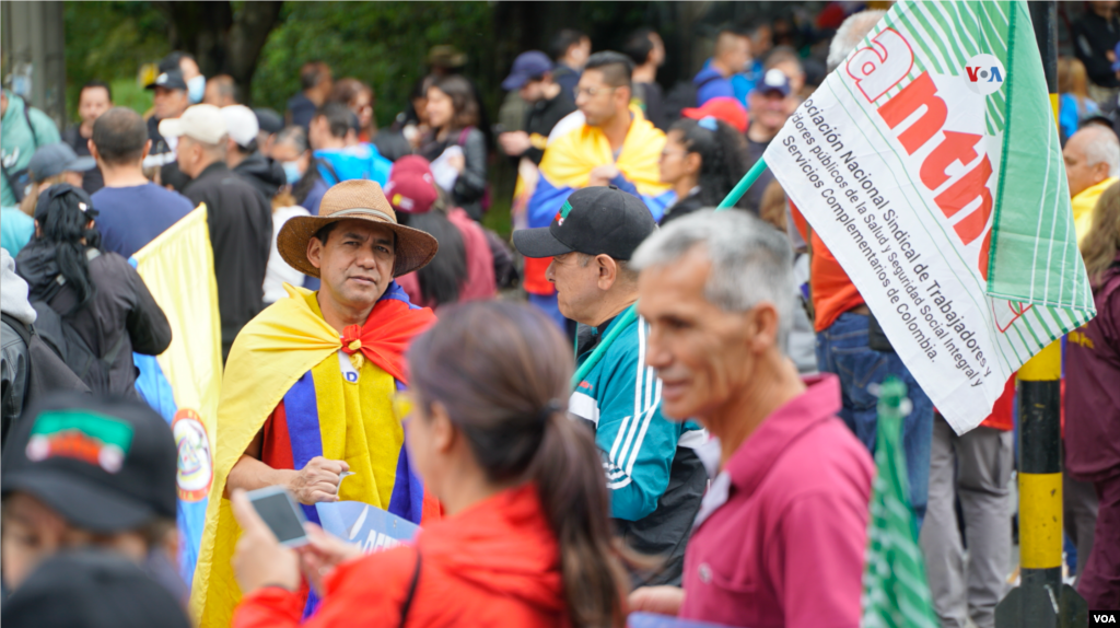 El gobierno podría aplazar las reformas para la próxima sesión legislativa, que comienza el 20 de julio.
