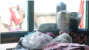 En el Welcome Center de El Paso, Texas, decenas de mujeres y niños se refugian de las bajas temperaturas mientras encuentran un lugar estable para residir, el 23 de enero de 2024. Entre las mujeres migrantes hay sobrevivientes de violencia doméstica.