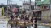À Kinshasa, le fleuve Congo déborde