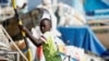 Niños refugiados “mal clasificados” en medio de una oleada de inmigrantes de África a España
