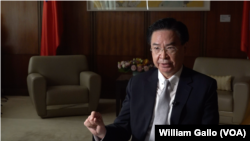 FILE — Taiwan Foreign Minister Joseph Wu speaks in the Taiwanese Ministry of Foreign Affairs in Taipei, Aug. 12, 2022. Media analysts are criticizing a Thai broadcaster's decision to delete an interview with Wu after China's embassy in Bangkok complained. (William Gallo/VOA)