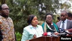 Makamishna 4 wa IEBC waliokataa kuidhinisha matokeo ya uchaguzi mkuu wa Agosti nchini Kenya, wakiongozwa na makam mwenyekiti wa tume hiyo Juliana Cherera Aug 15,2022