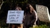 Gjatë një proteste për të drejtat e transgjinorëve në Siatëll