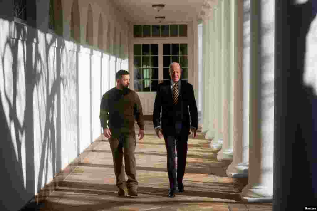 Volodymyr Zelenskyy llegó a Estados Unidos en la tarde del miércoles donde fue recibido por el presidente Joe Biden. Ambos compartieron tiempo en la Casa Blanca y luego dieron una rueda de prensa conjunta. 