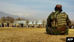 طالبان پس از آنکه در اگست ۲۰۲۱ دوباره بر افغانستان حاکم شدند، تا حالا صدها شهروند این کشور را در حضور هزاران نفر شلاق زده اند.