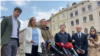 Kuasa Usaha Kristina Kvien (kedua dari kiri) dalam konferensi pers di Kyiv, Ukraina Senin (2/5). 