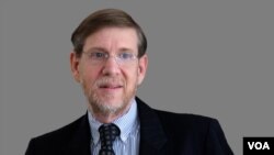 Foto de Archivo de David Kessler, excomisionado de la FDA de EE.UU.