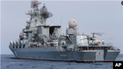 ARHIVA - Ruski ratni brod Moskva (Foto: AP)