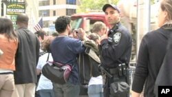 紐約市警方加強戒備