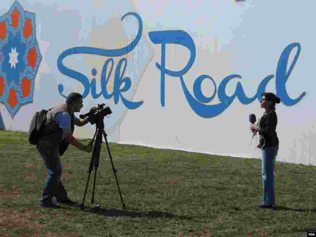 Texasda Ipak Yo'li festivali