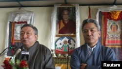 Lodi Gyari, left, and Kelsang Gyaltsen, envoys of the Dalai Lama, address a news conference in the northern Indian town of Dharamsala on February 2, 2010.