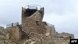 La antigua ciudadela de Alepo está dañada luego de un terremoto mortal que sacudió a Siria el 6 de febrero de 2023.
