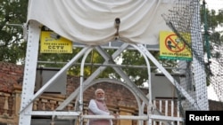 India's Prime Minister Narendra Modi visits the site of a suspension bridge collapse in Morbi town in the western state of Gujarat, India, November 1, 2022.